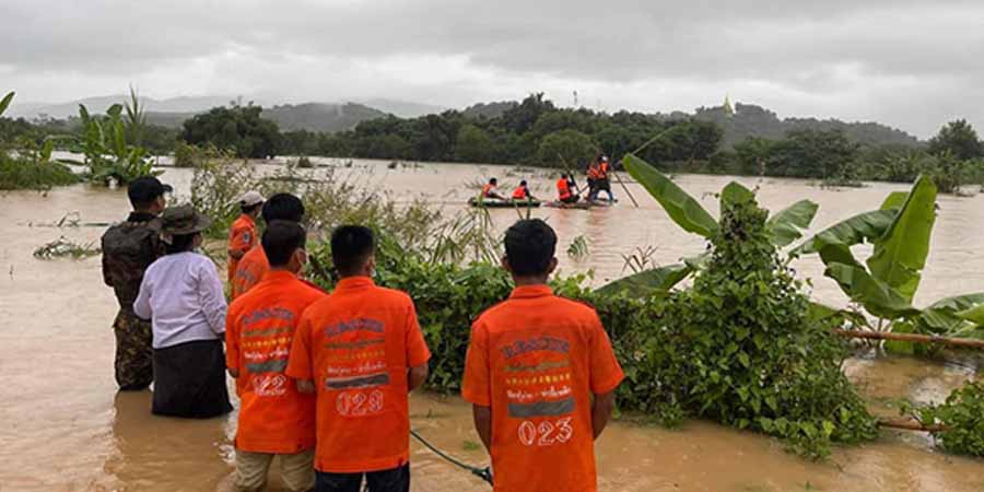 တာချီလိတ်တွင် ရေဆက်ကြီး၊  အမျိုးသားတဦး ကားနှင့်အတူရေစီးထဲမျောပါသေဆုံး