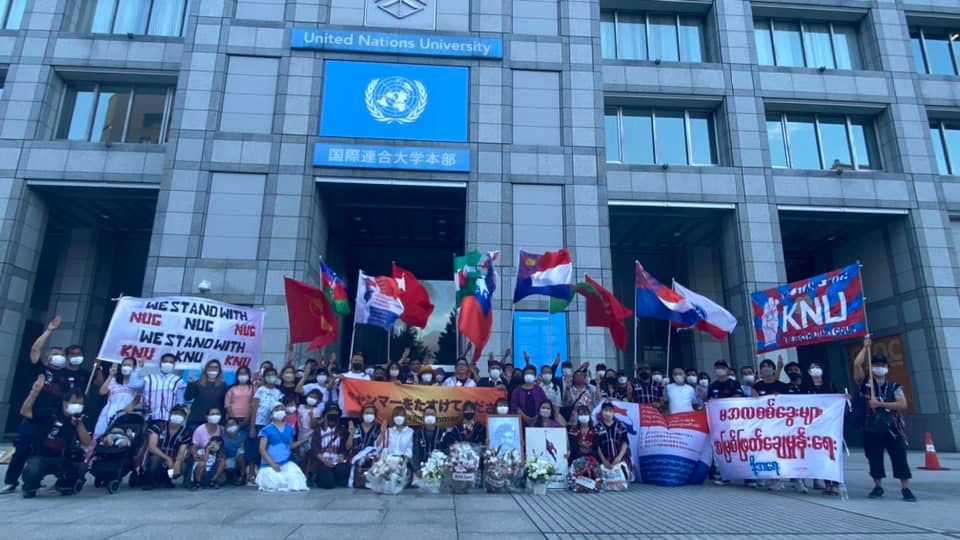 တိုကျိုမြို့တွင် အကြမ်းဖက်အာဏာသိမ်းစစ်ကောင်စီကို  ကန့်ကွက်ရှုတ်ချဆန္ဒပြ