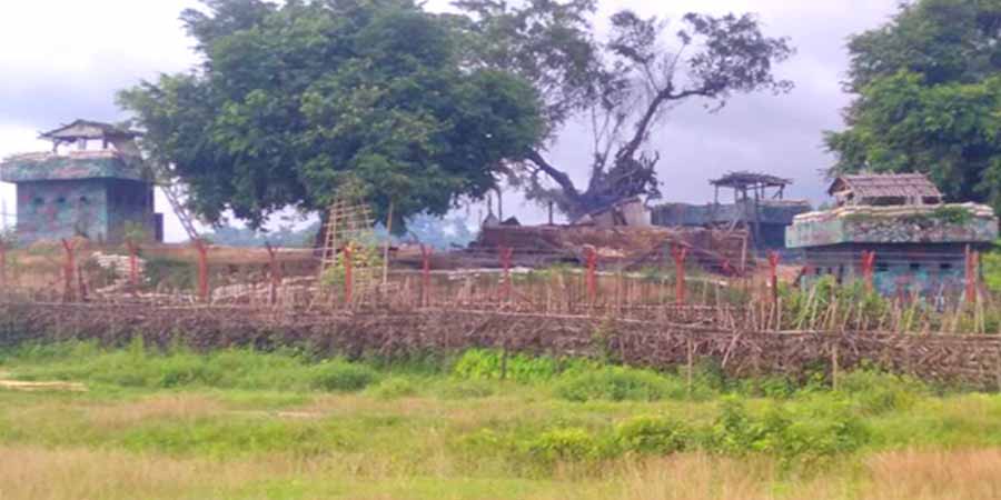 မောင်တောမြောက်ပိုင်းတွင် ဆုတ်ခွာသွားသည့် နယ်ခြားစောင့်စခန်း ၇ ခုအထိရှိ​ဟု အေအေ ပြော