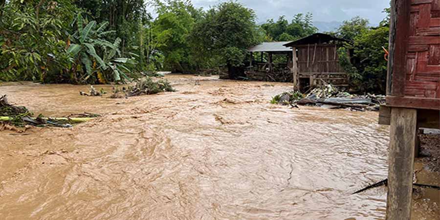 မိုင်းတုံတွင် ရေကြီးသဖြင့် ကွန်ကရစ်တံတား ၄ စင်းကျိုးကျ၊ လူဦးရေ ၂၀၀၀ ကျော် ရေဘေးသင့်