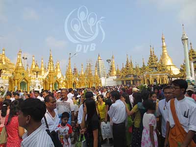 ႏွစ္ဆန္း ၁ ရက္ေန႔ ေရႊတိဂံုဘုရား (ဓာတ္ပံုသတင္း)
