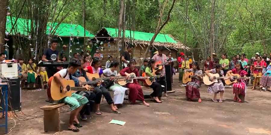 ကရင်နီဒေသက စစ်ရှောင်ကျောင်းသား/သူများ ဂီတအနုပညာဖြင့် ဖျော်ဖြေ  (ရုပ်သံ)