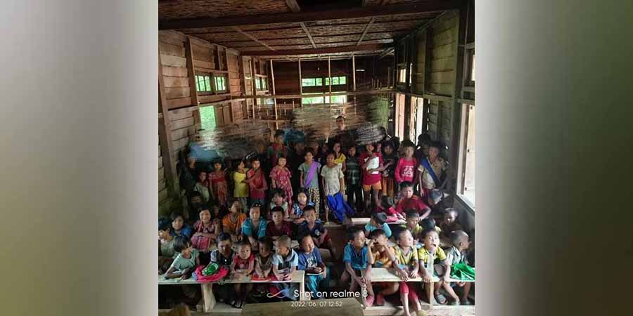 ပလက်ဝမြို့က ကိုယ်ထူကိုယ်ထကျောင်းများ အခက်အခဲကြုံနေ