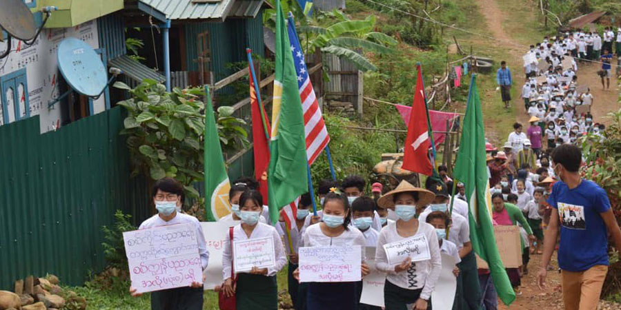 ဆယ်တန်းစာမေးပွဲ ကျရှုံးနှင့် ဝင်မဖြေသူများအတွက် စာမေးပွဲပြန်ကျင်းပပေးမည်ဟု စစ်ကောင်စီ ထုတ်ပြန်