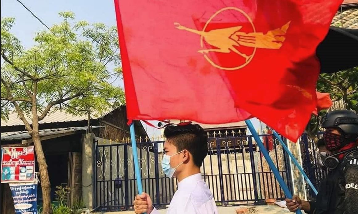 အိုဘိုထောင်တွင်းဆန္ဒပြခဲ့သည့် ဗကသကျောင်းသား ကိုအောင်နိုင်သူ ထောင်ဒဏ် ၃ နှစ်ချမှတ်ခံရ
