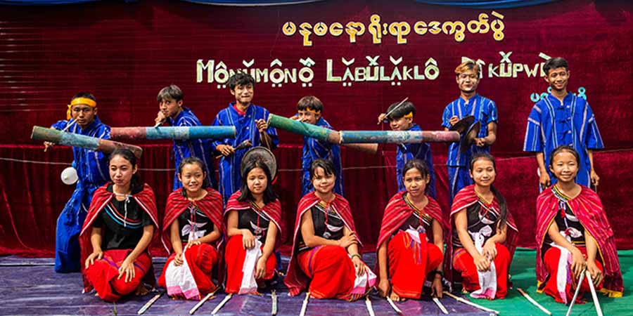 မနုမနောလူမျိုးစုတိုင်းရင်းသားတွေရဲ့  စစ်အတွင်းက ဒီးကူပွဲ (ဓာတ်ပုံ)