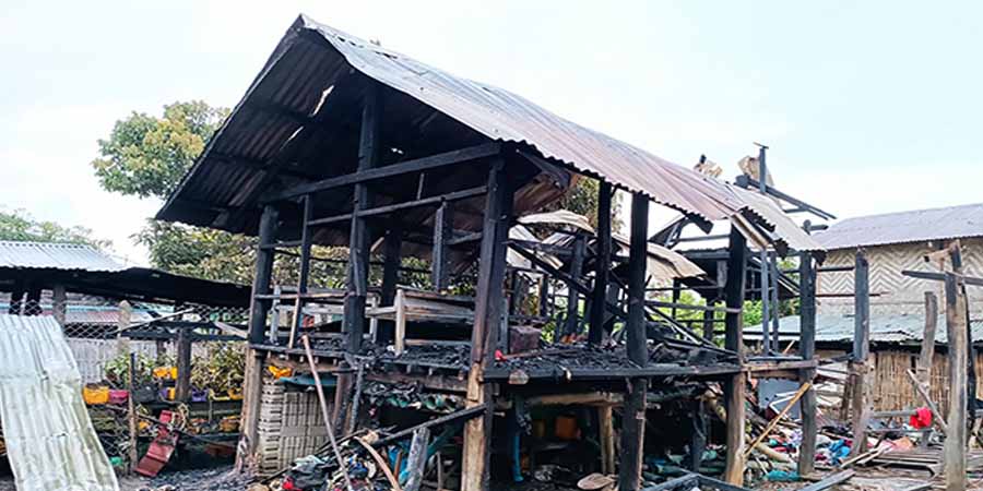 မိုးဗြဲတွင် လက်နက်ကြီးထိမှန်မှုကြောင့် လူနေအိမ် ၄၀ ထက်မနည်း ပျက်စီး