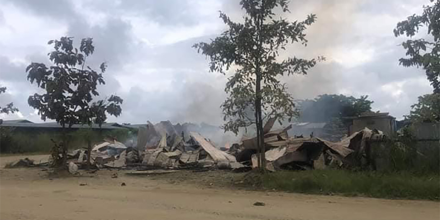 ဖားကန့် မော်ပုံကျေးရွာရှိ နေအိမ်ဆိုင်ခန်းကို စစ်ကောင်စီတပ်က ဝင်ရောက်ပစ်ခတ် စီးနင်း