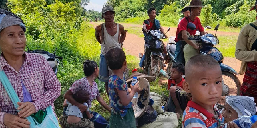 ညောင်လေးပင်ခရိုင်တွင်းရှိ ကျေးရွာနေပြည်သူများကို စစ်တပ်က အဓမ္မပြောင်းရွှေ့ခိုင်း
