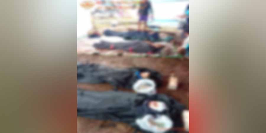 မွေတော်ဘုန်းကြီးကျောင်းအတွင်းလက်နက်ကြီးကျ၊  ကလေး ၂ ဦးပါအဝင် ၄ ဦးသေဆုံးပြီး  ၁၁ ဦး ဒဏ်ရာရ