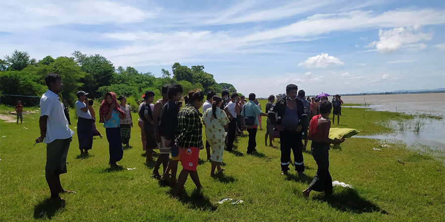 မကွေးမြို့ ဧရာဝတီမြစ်အတွင်း ကလေး ၂ ဦး ရေထဲမျောပါ၊ ၁ ဦး ပျောက်ဆုံးနေ