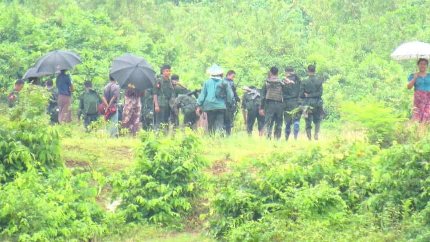 မောင်တောတွင် အရပ်သားအချို့ကို စစ်ကောင်စီတပ်က ဖမ်းဆီး