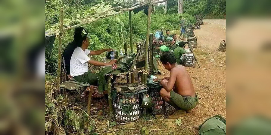 အေအေထံ ခိုလှုံလာသည့် စစ်ကောင်စီတပ်ဖွဲ့ဝင် ၁၀၀ ခန့်ရှိလာ