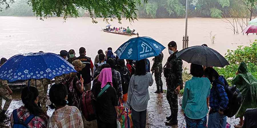 ကရင်စစ်ဘေးရှောင်များအား ထိုင်းစစ်တပ်က အတင်းအကျပ်နေရပ်ပြန်ပို့သည့်အပေါ် ကန့်ကွက်ရှုတ်ချ