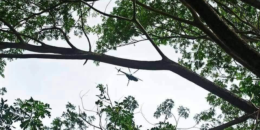 ဝက်လက်တွင် စစ်တပ်က လေယာဥ်အသုံးပြုပစ်ခတ်၊ ဒေသခံ ၂၀၀ နီးပါး ပိတ်မိနေ