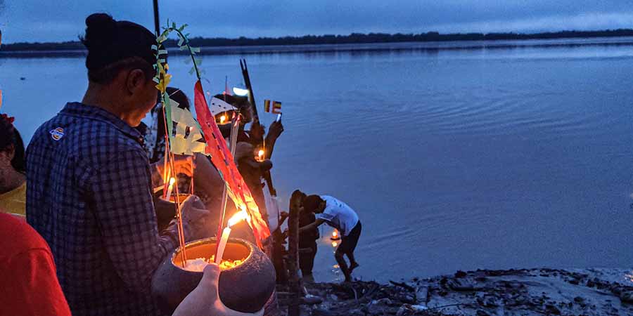 ထားဝယ်ရိုးရာ သပိတ်မျှောပွဲ ကျင်းပ