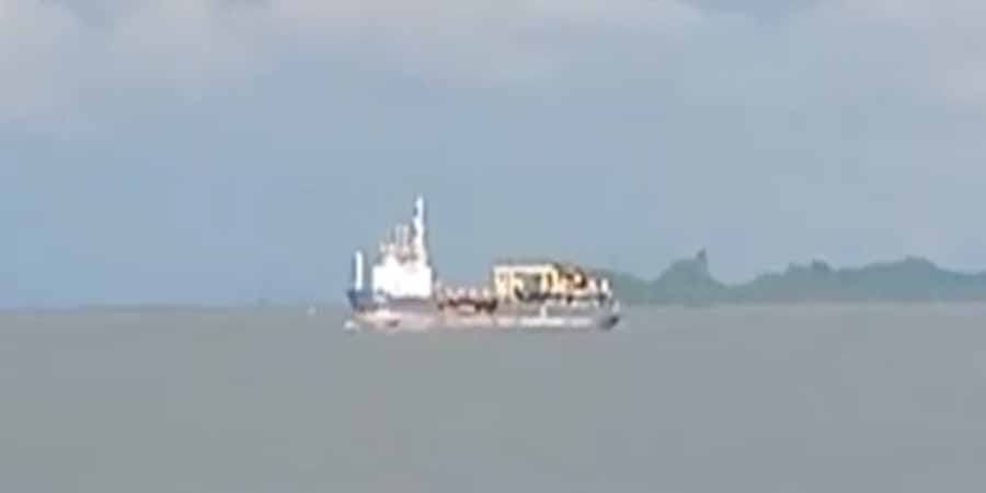 ဘင်္ဂလားဒေ့ရှ်သို့ တင်ပို့မည့် ဆန်တန်ချိန် ၂ သိန်းတွင် ရခိုင်မှ ဆန်တန်ချိန် ၂၅၀၀ ပါဝင်