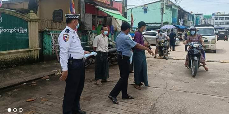 ပုသိမ်မြို့တွင် မော်တော်ဆိုင်ကယ်စီးသူများကို စစ်ဆေးဖမ်းဆီး ငွေတောင်းမှုပိုများလာ