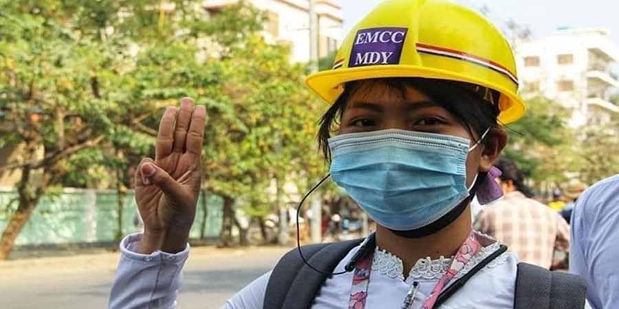 အခြေခံပညာရေးသပိတ် ဗဟိုကော်မတီဝင်  ဆရာမ ဒေါ်သက်ဆုလှိုင်ကို ထောင်ဒဏ် ၃ နှစ် ထပ်ချ