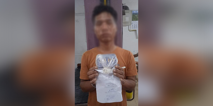 အိန္ဒိယနိုင်ငံ မီဇိုရမ်ပြည်နယ်တွင် မြန်မာနိုင်ငံသား ၁ ဦးကို ဘိန်းဖြူများနှင့်အတူ ဖမ်းဆီးခံရ