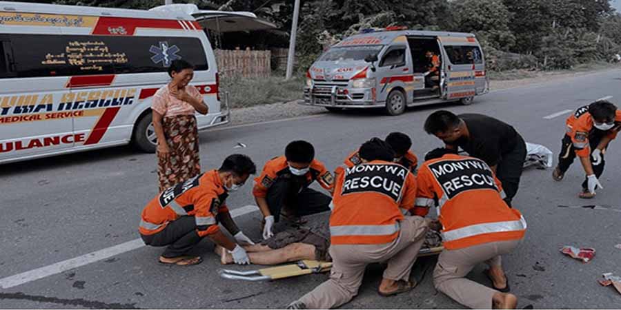 မုံရွာတွင် ဆိုင်ကယ်တစီးကို ကားတစီးက တိုက်ပြေး၊ အမျိုးသား ၂ ဦးသေဆုံး
