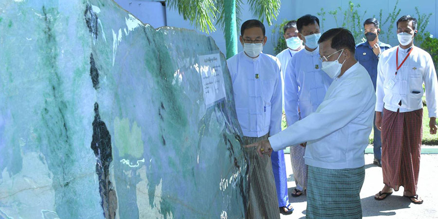 နှစ်လယ် မြန်မာ့ကျောက်မျက်ရတနာပြပွဲတွင် ကျောက်စိမ်းအတွဲပေါင်း ၂,၁၅၀ ကို ရောင်းချမည်