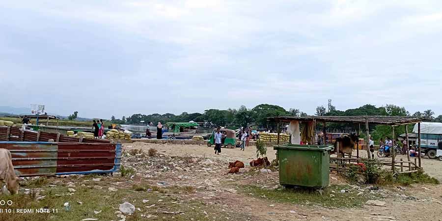 ဘူးသီးတောင်ဆိပ်ကမ်းအခြေပြု လုပ်ကိုင်စားသောက်သူများကို စစ်ကောင်စီတပ် ဖမ်းဆီး