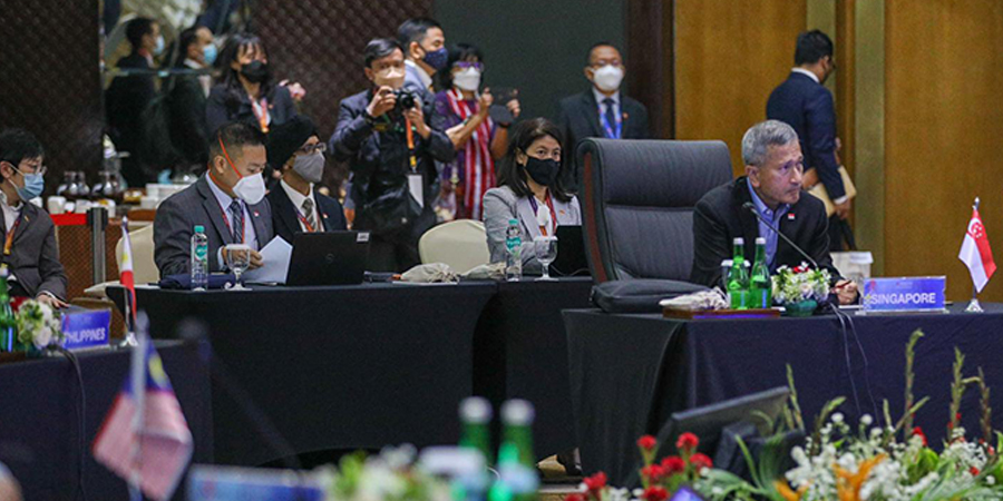 ဗုံးကြဲမှုကြောင့် သေဆုံးခဲ့သူများအတွက် ဝမ်းနည်းကြောင်းနှင့် မြန်မာပြည်အခြေအနေကို အလွန်စိတ်ပျက်ကြောင်း စင်ကာပူနိုင်ငံခြားရေးဝန်ကြီးပြော