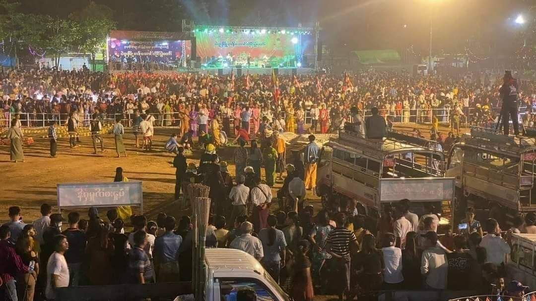 အာဏာသိမ်းစစ်ကောင်စီ ဦးဆောင်ပြီး ပဲခူးမြို့တွင် တန်ဆောင်တိုင်ပွဲ ကျင်းပ