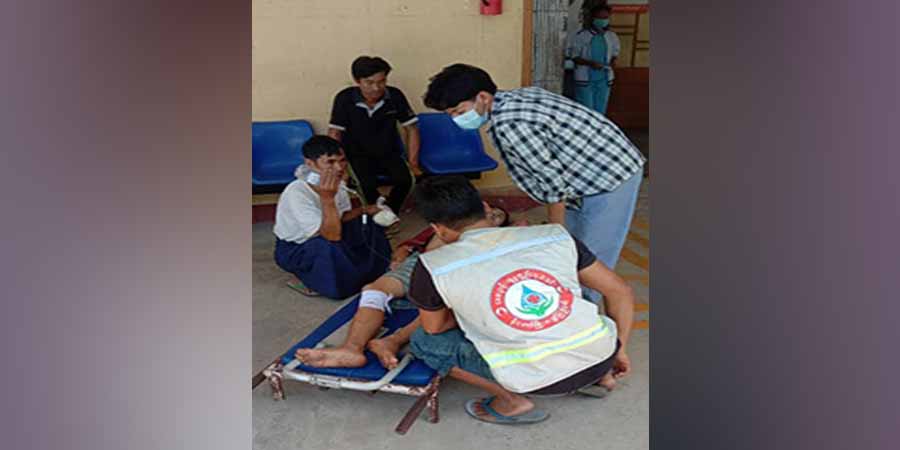 မိုးမောက်မြို့ထဲ လက်နက်ကြီးကျသဖြင့်  ပြည်သူ ၁ ဦး ဒဏ်ရာရ၊  အိမ် ၂ လုံး မီးလောင်