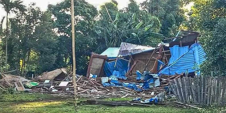 ကေအိုင်အိုနှင့် ဆက်နွှယ်သည့် နေအိမ် ၁ အိမ်ကို စစ်တပ်က ဘူဒိုဇာဖြင့်ဖြိုချ ဖျက်ဆီး