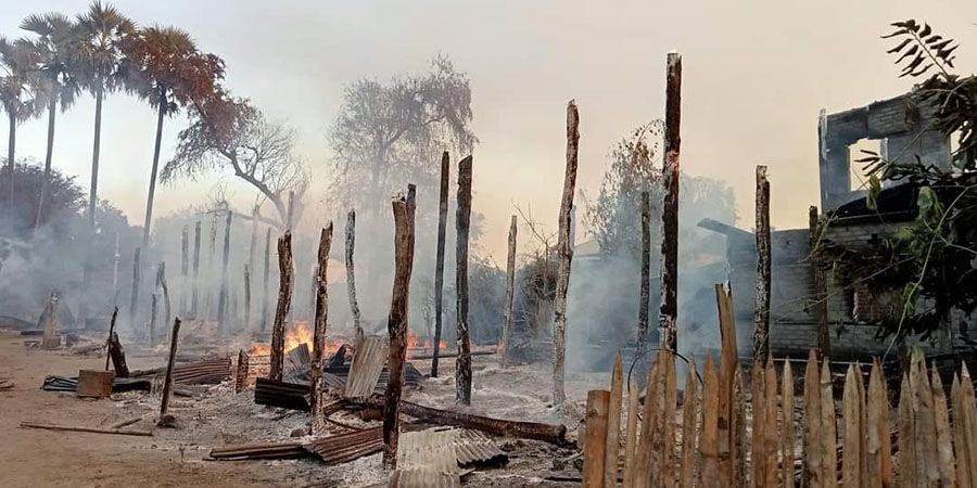 ဆောမြို့နယ်က ကျေးရွာ ၂ ရွာကို စစ်တပ်ကမီးရှို့၊ အိမ်ခြေ ၃၀၀ ခန့်ပျက်စီး