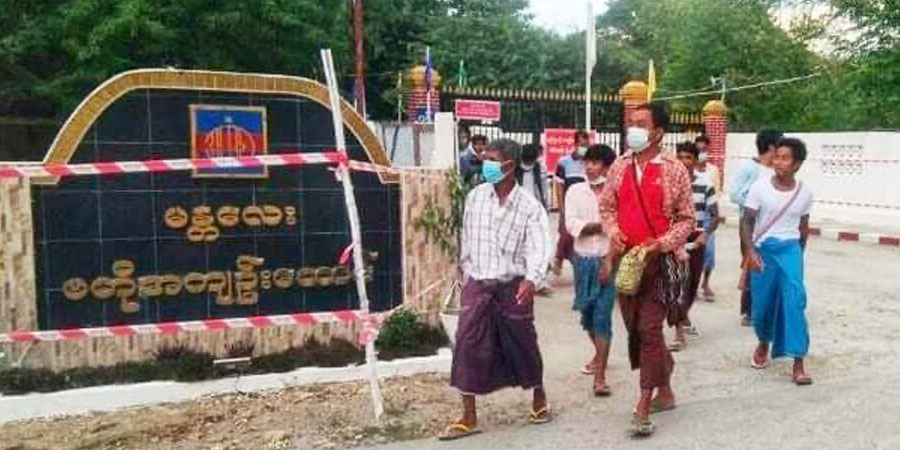 စစ်ကောင်စီက မန္တလေးထောင်မှ အကျဉ်းသား ၄၅၀ ကျော်လွှတ်၊ နိုင်ကျဉ်း ၁၅ ဦးသာပါဝင်