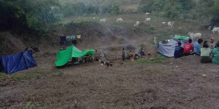 ရွှေဘိုနှင့် ခင်ဦးမြို့နယ်တို့တွင် တိုက်ပွဲဖြစ်ပွားသဖြင့် ဒေသခံများ တိမ်ရှောင်နေရ