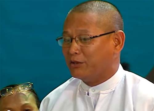 ထြန္တုံးတုိက္ပြဲေတြရပ္တန္႔ဖုိ႔ အစုိးရက မူသတ္မွတ္ၿပီး ခဲြေ၀ေပးဖုိ႔လုိ - ေရွ႕ေန ဦးျမင့္သြင္