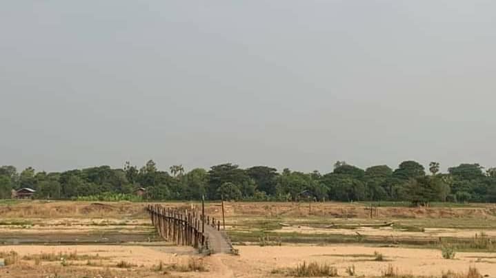 ဒီပဲယင်းတွင်  မူးမြစ်ကူးယာယီတံတားကျိုးကျသဖြင့် စစ်ရှောင်ပြည်သူ ၄ ဦး ရေထဲမျောပါ