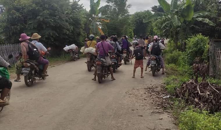 ရေစကြိုမြို့နယ် ဗျည်းဘရွာကို စစ်ကြောင်းထိုးသဖြင့် ရွာလုံးကျွတ်ထွက်ပြေးနေရ