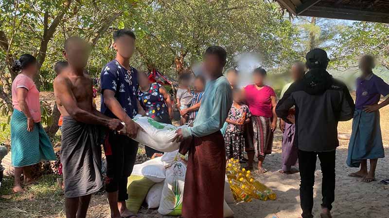 လောင်းလုံးက စစ်ရှောင်ပြည်သူများ ရိက္ခာနှင့် အကူအညီ လိုအပ်နေ