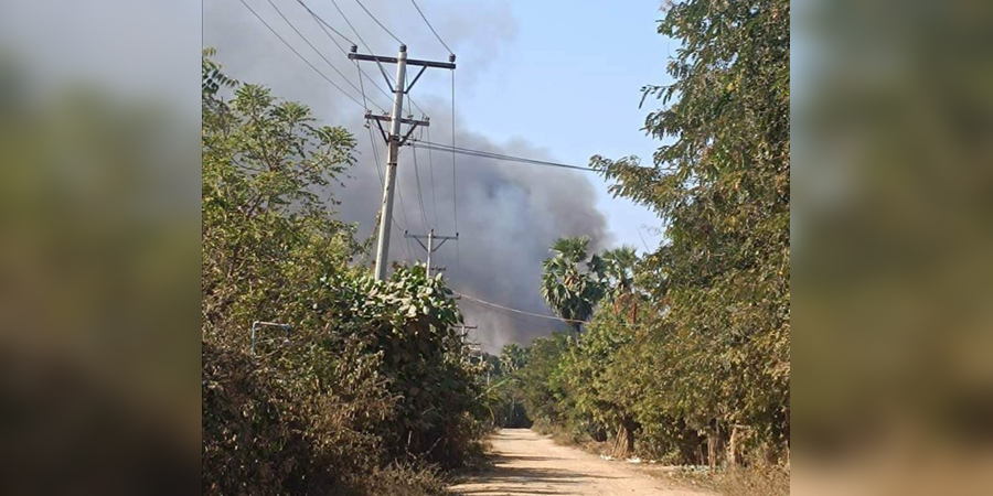 ဆားလင်းကြီးရှိ ကျေးရွာ ၂ ရွာကို စစ်တပ် မီးရှို့၊ ဒေသခံ ၁၀,၀၀၀ ကျော် ထွက်ပြေးနေရ