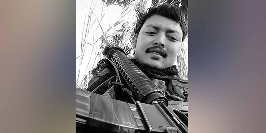 လေးကေ့ကော်တိုက်ပွဲမှ ကျဆုံးကျောင်းသား ကိုထွန်းအောင်ဝေကို ကျောင်းသားအာဇာနည်ဘွဲ့ အပ်နှင်း