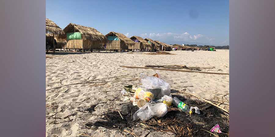 မလိခကျွန်း သဲသောင်အပန်းဖြေစခန်း၌ စည်းကမ်းမဲ့အမှိုက်ပစ်မှုကြောင့် ပတ်ဝန်းကျင် ညစ်ညမ်း