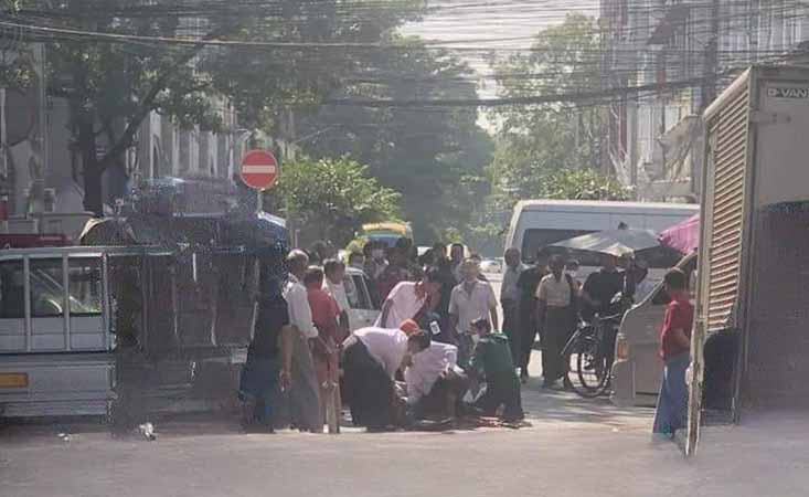 ဆိပ်ကမ်းသာလမ်း ကမ္ဘောဇဘဏ်ခွဲကို ဓားပြတိုက်သူ ဖမ်းဆီးခံရ