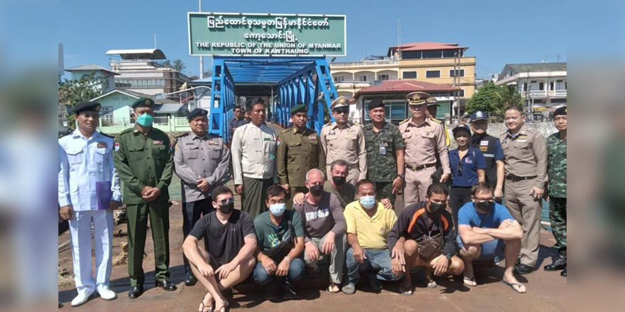 ကော့သောင်းတွင် ဖမ်းဆီးထားသည့် နိုင်ငံခြားသား ၇ ဦးကို ထိုင်းနိုင်ငံသို့ လွှဲပြောင်းပေး