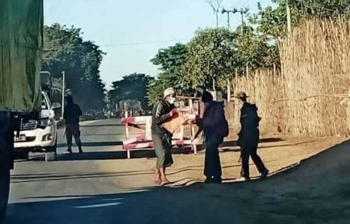 ကချင်ပြည်နယ် စစ်ဆေးရေးဂိတ်များတွင် ယခင်ထက် ခြိမ်းခြောက်ငွေကောက်ခံမှု ပိုမိုပြုလုပ်နေ