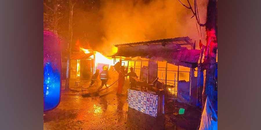 ရွှေပြည်သာ ၃ ရပ်ကွက်တွင် မီးလောင်၊ လူနေဆိုင်ခန်းတွဲ ၄ ခန်း ဆုံးရှုံး