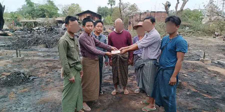 ပုလဲမြို့တွင် စစ်ကောင်စီတပ် မိုင်းဆွဲတိုက်ခိုက်ခံရ၊ စစ်တပ်မီးရှို့ခံရသည့် ဒေသခံများကို ပုလဲ ပအဖ ထောက်ပံ့