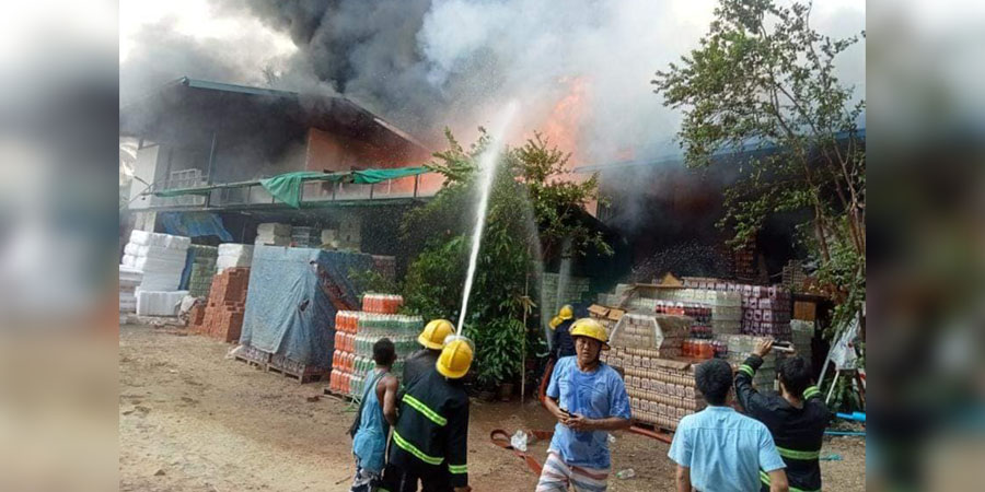 သင်္ဃန်းကျွန်းမြို့နယ်တွင် ကုန်စုံဆိုင် မီးလောင်