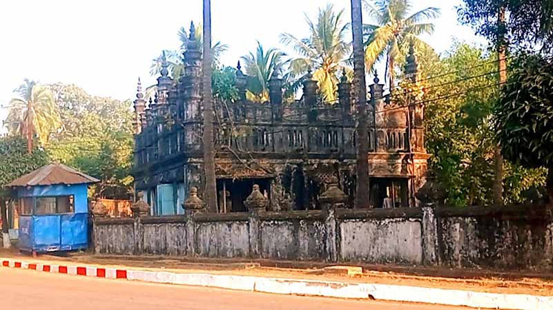 စစ်တွေတွင် ဗလီနေရာဟောင်းကို စည်ပင်က ဆိုင်ခန်းဆောက်လုပ်ရောင်းစားရန် ပြင်ဆင်နေ