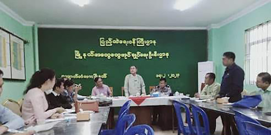 ရွေးကောက်ပွဲ၌ တာဝန်ထမ်းရမည့် ဝန်ထမ်းစာရင်း စစ်ကောင်စီ ကောက်ခံနေ