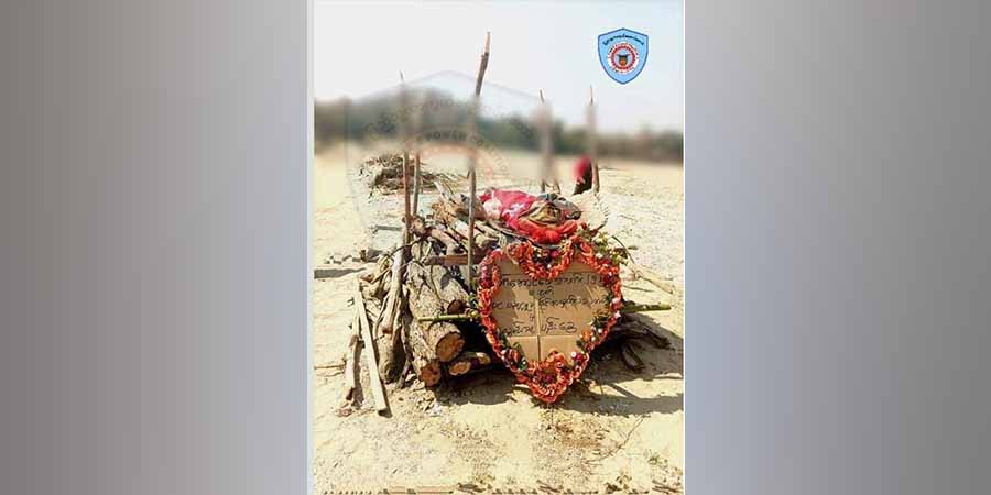 ဆိပ်ဖြူနှင့် ပခုက္ကူတွင် ရွာသား ၂၀,၀၀၀ ခန့်ထွက်ပြေးနေရ၊ ဆိပ်ဖြူတိုက်ပွဲ၌ စစ်ကောင်စီအရာရှိ အပါအဝင် အများအပြားသေ